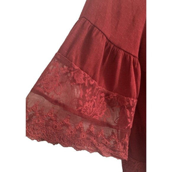 Emery Rose Women's Top 1X Burgundy Tiered Babydoll Lace Peasant Cottagecore NWOT - Picture 6 of 12
